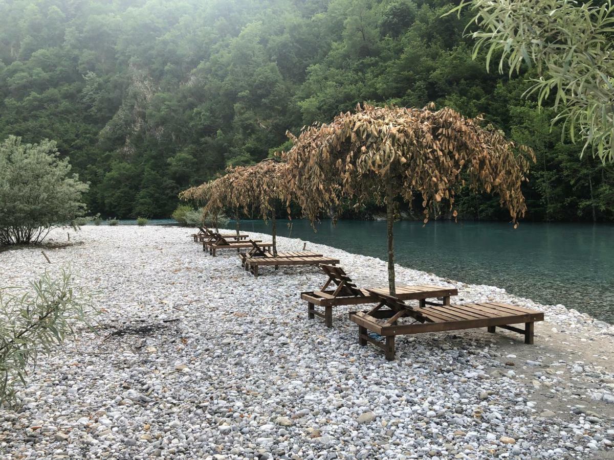 Eagles Land Hotel Moll' e Shoshit Luaran gambar